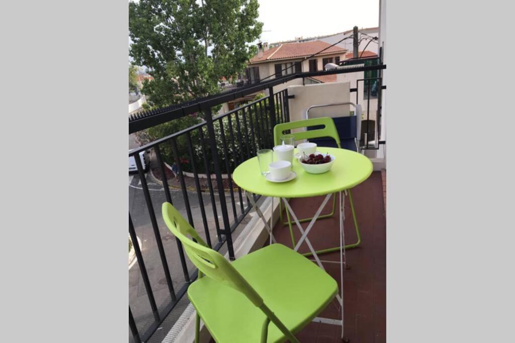 Appartamento Des Vacances De Reve Fréjus Esterno foto