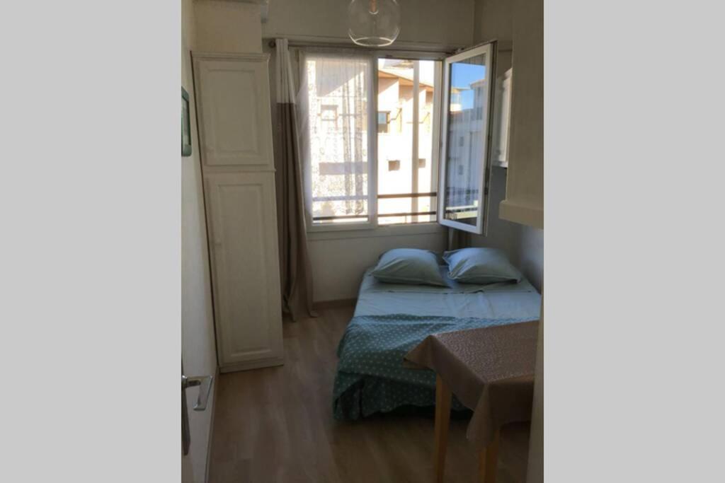 Appartamento Des Vacances De Reve Fréjus Esterno foto